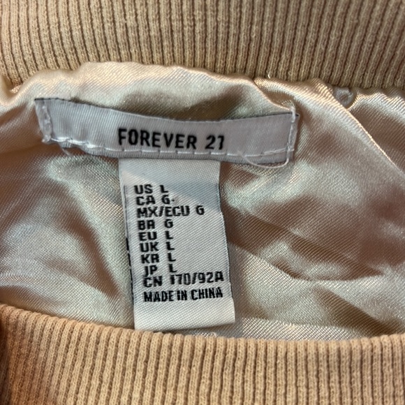 Forever 21 Fleece Fuzzy Sweater in Tan Size L - Picture 5 of 6